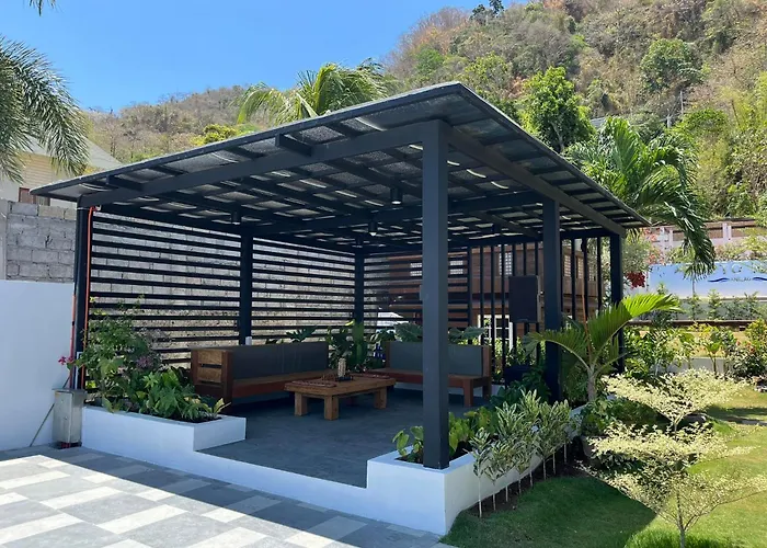 Porto Novo Anilao Dive And Leisure Resort Mabini 