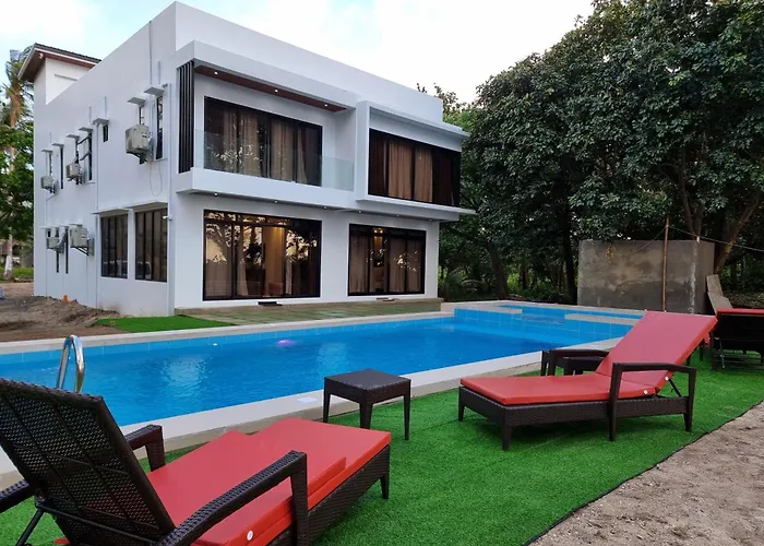 Saffire Beach Resort And Glamping Pagudpud