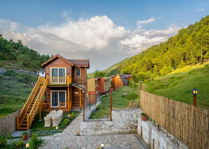 Wow Stayz2 Ashoka Grand Dalhousie