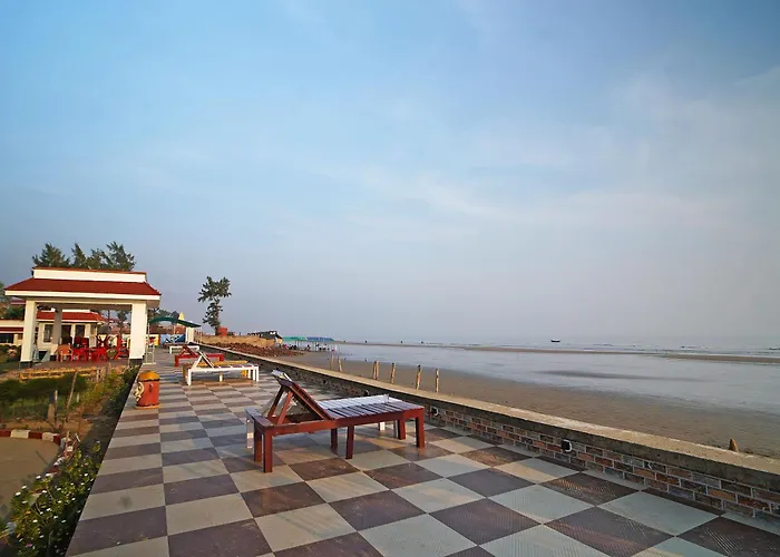 Santiniketan Hotel And Resort !! On Beach Family Resort !! Mandarmani