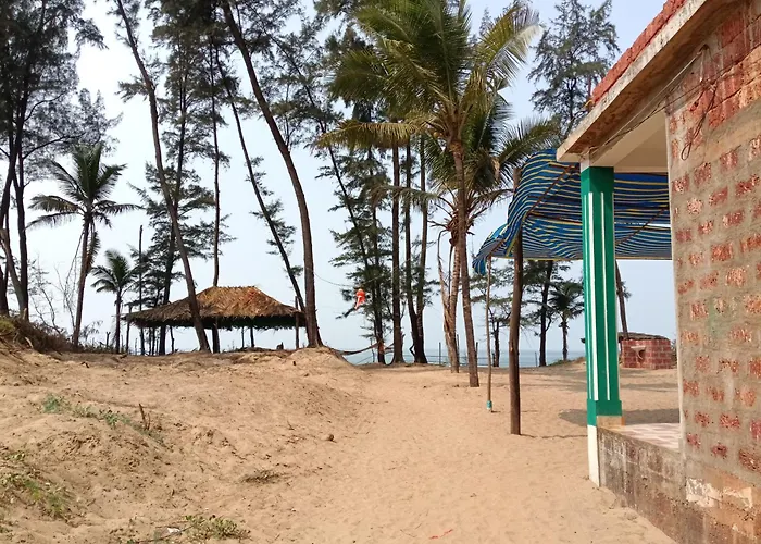 Annapurna Beach Resort Malvan