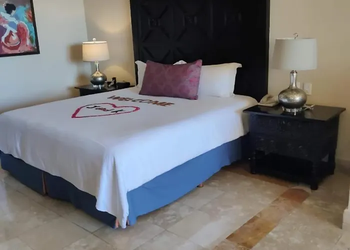 Pueblo Bonito Sunset Beach Golf & Spa Resort Cabo San Lucas