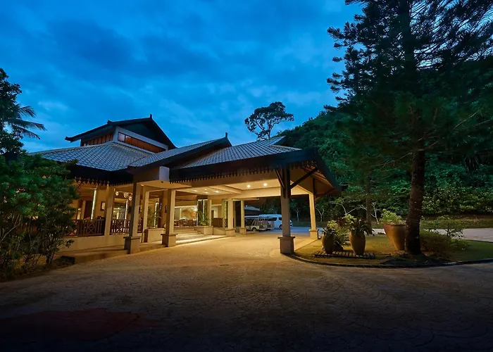 The Taaras Beach & Spa Resort Pulau Redang