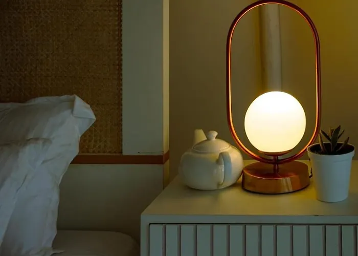 Cox Cargill Hotel Vattavada