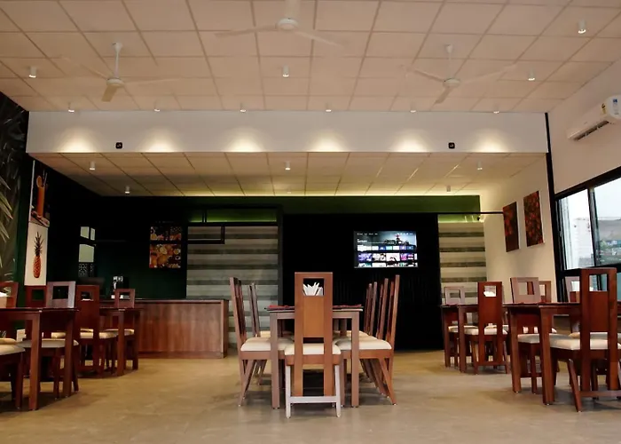 Bamboo Lagoon Backwater Front Resort Alappuzha