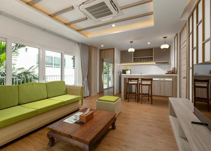 Phunawa Resort Phuket Karon Beach