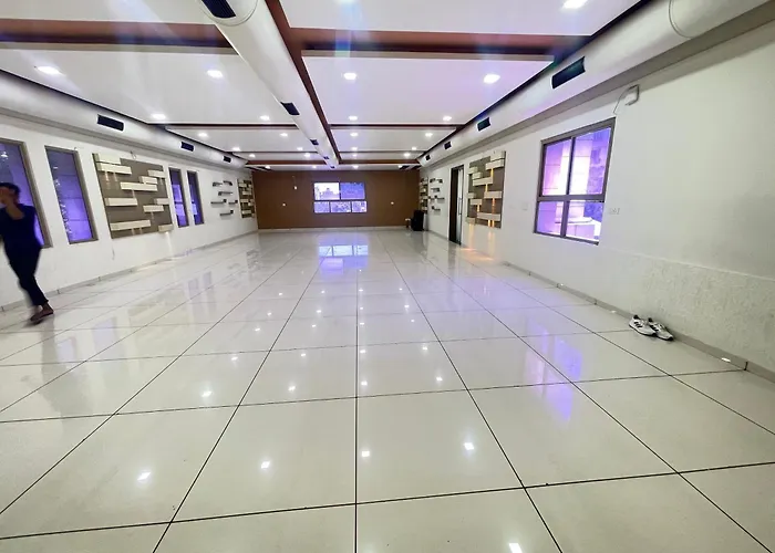 Hotel Sun N Step Club Ahmedabad