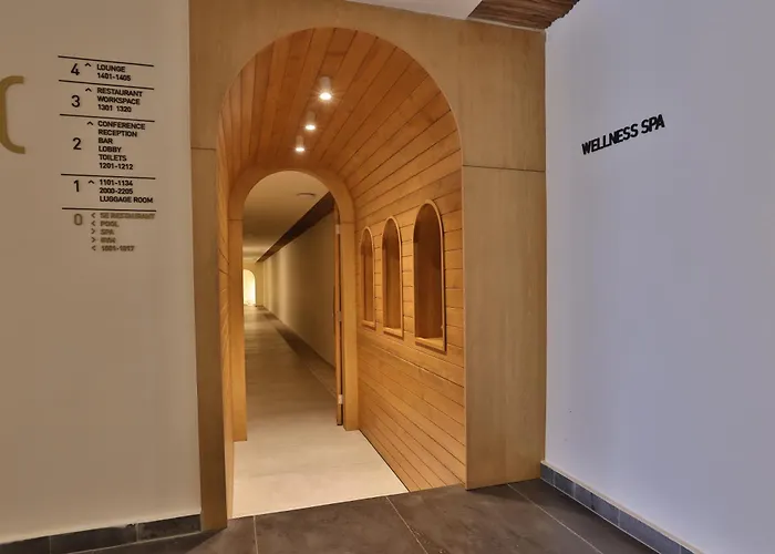Ocean Blue Hotel & Resort -Jbeil Byblos