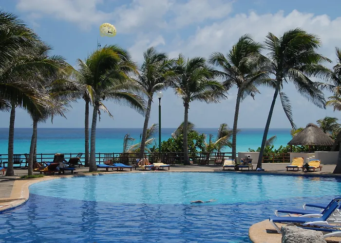 The Grand Oasis Cancún
