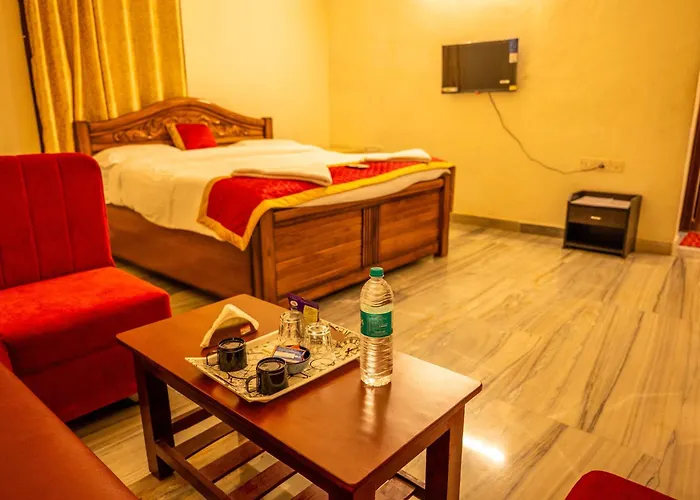 Redwoods Hotels And Resorts Chennai
