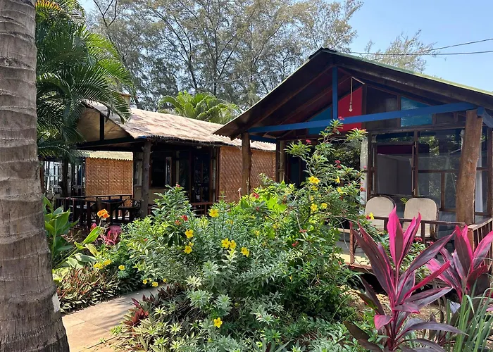 Peace Garden Beach Resort Canacona
