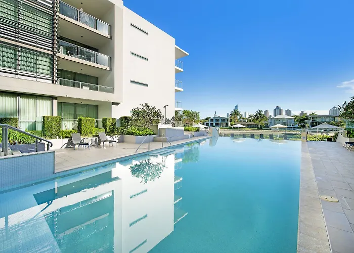 Ultiqa Freshwater Point Resort Broadbeach Gold Coast