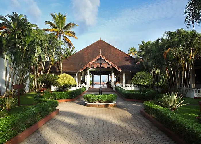 Abad Whispering Palms Hotel Kumarakom