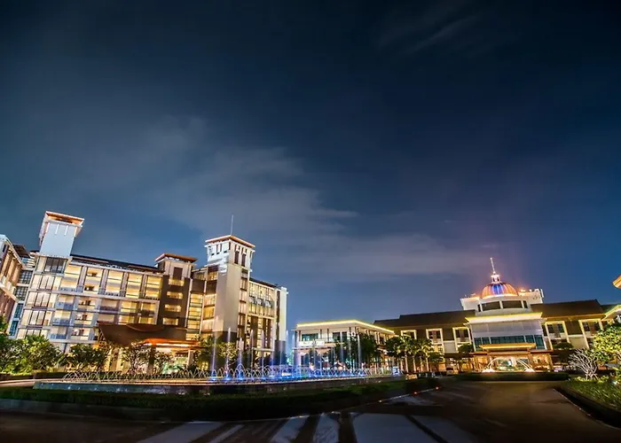 Summit Windmill Golf Suite Hotel At Suvarnabhumi Bangkok