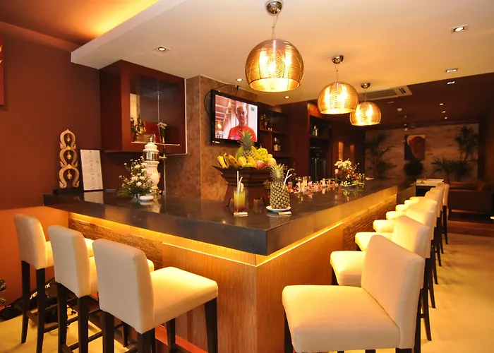 Hemingway'S Hotel Patong