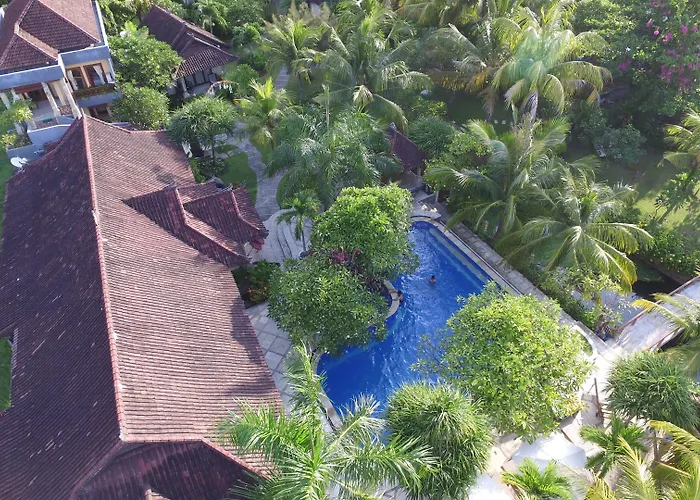 Arya Amed Beach Resort And Dive Center