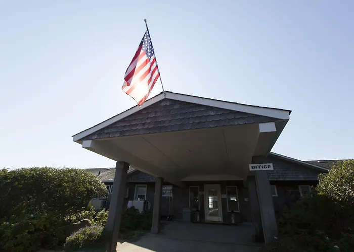 Driftwood Resort On The Ocean Montauk