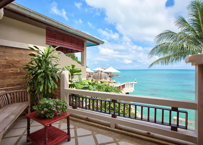 Crystal Bay Beach Resort Lamai Beach 