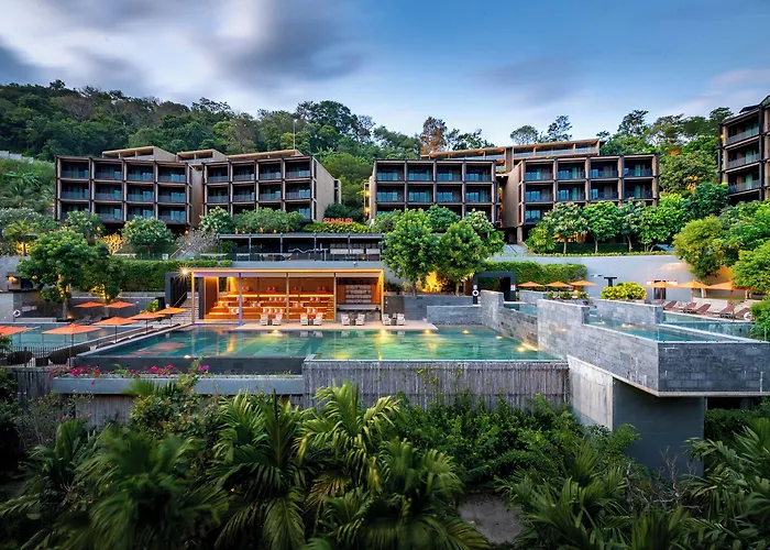 Sunsuri Phuket Resort, Nai Harn Beach