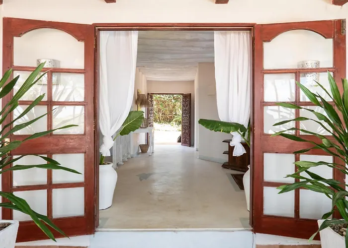 Crystal Bay Resort Watamu