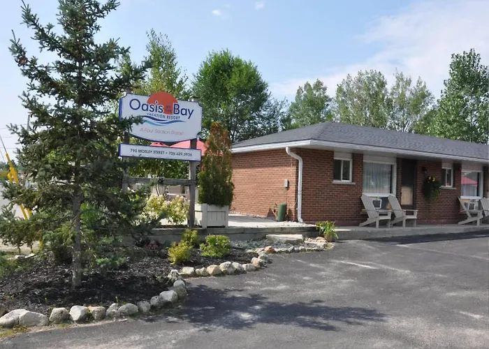 Oasis By The Bay Vacation Suites Wasaga Beach