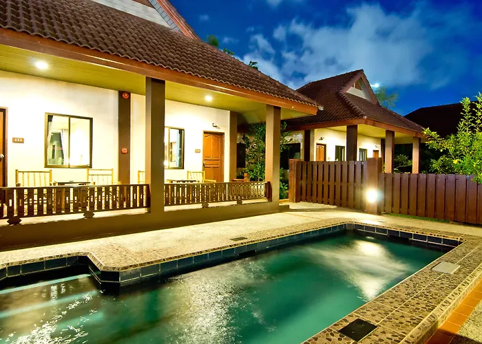 Rose Bay Resort Pattaya