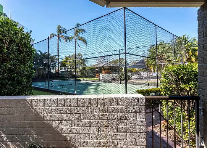 Palmerston Tower On Southport Broadwater Gold Coast