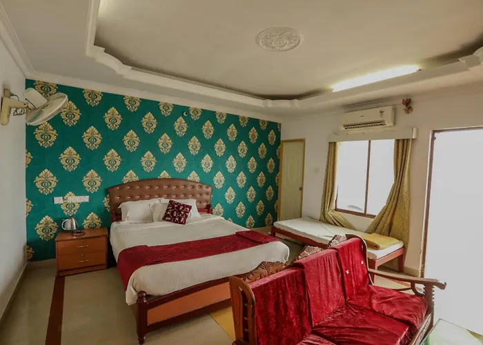 Thavika O Nila Resort & Convention Centre Yelagiri