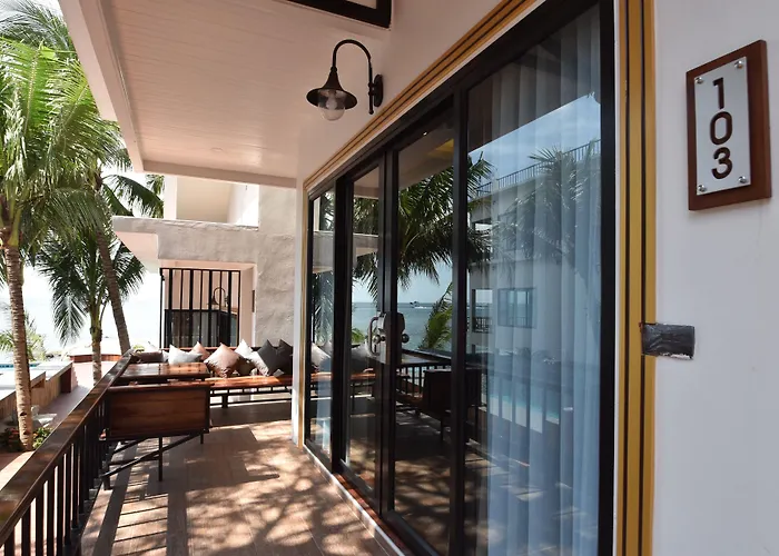 Simple Life Cliff View Resort Koh Tao