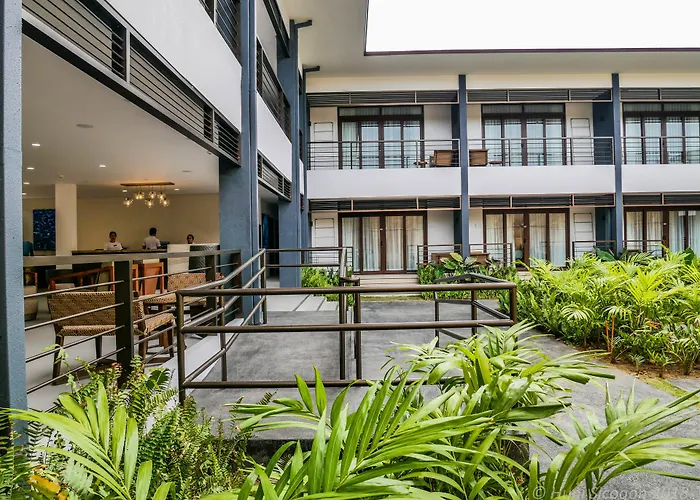 Huni Sicogon Hotel Carles