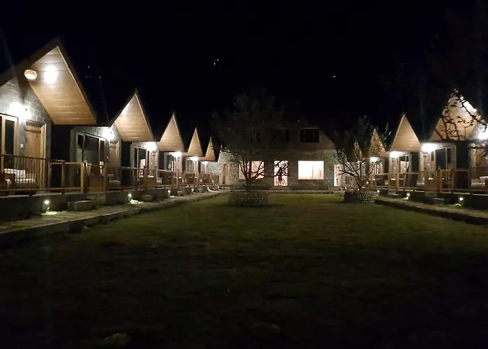 Winterfell The Stay, Unique River Front Resort Manali 