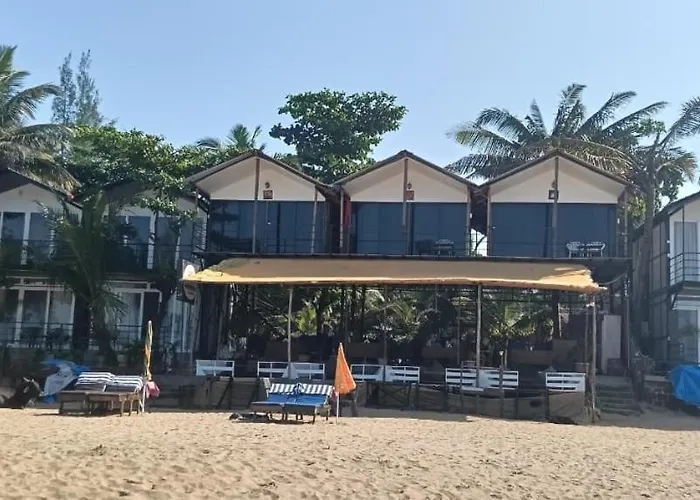 Casa Beach Hut Resort Palolem