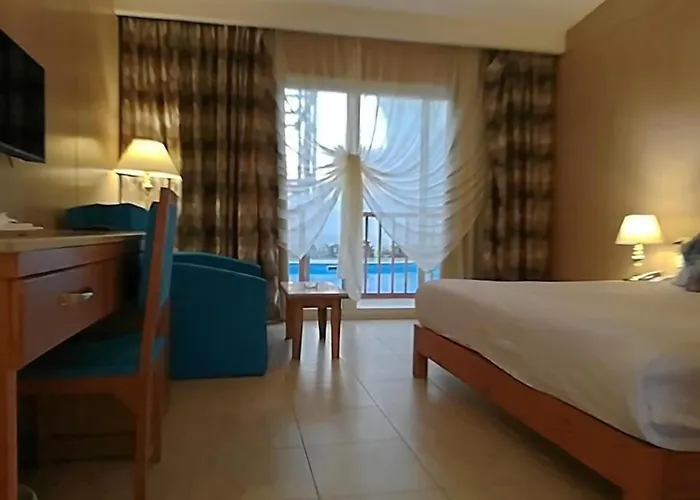 Hawaii Caesar Dreams Resort And Aqua Park - Families And Couples Hurghada