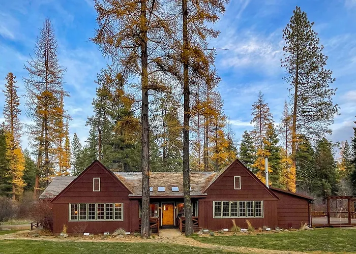 Lake Creek Lodge Camp Sherman