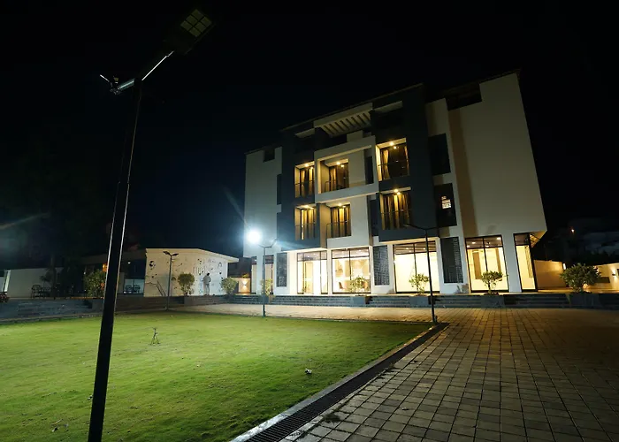 Ciesta Treeo Hotel Lonavala