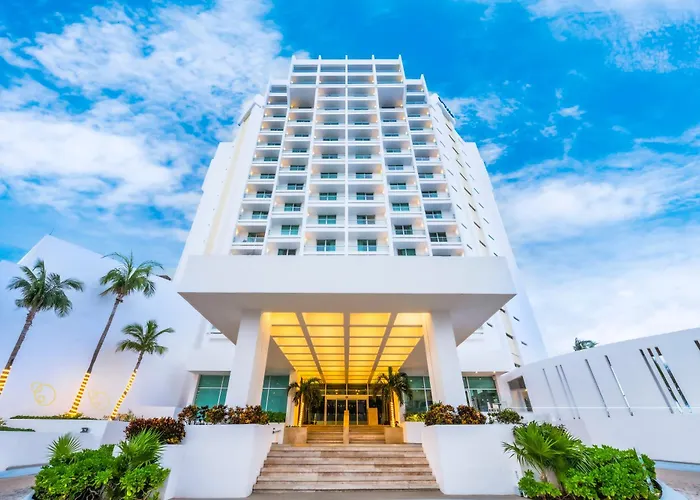 Altitude At Krystal Grand Cancún