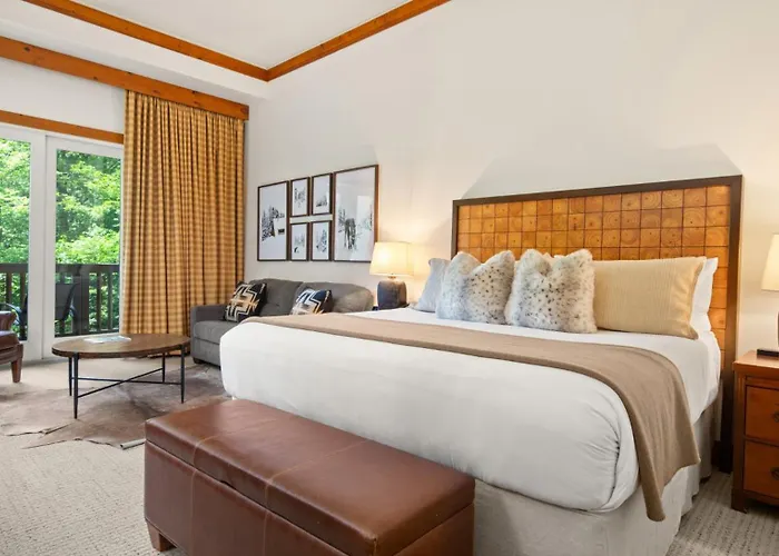 1117 Lodge At Spruce Peak Ski In Ski In Ski Out King Studio By Stowe Mountain Rentals