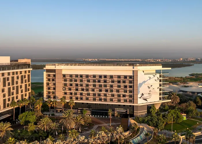 Yas Plaza Bay By Ihg Hotel Abu Dhabi