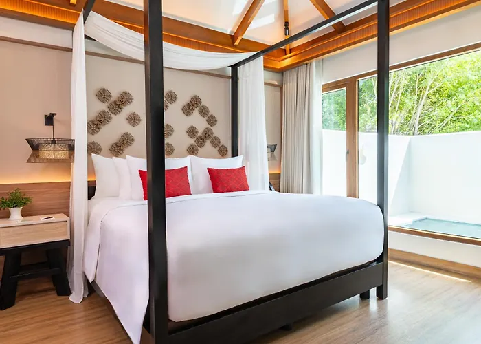 Crimson Resort And Spa - Mactan Island, Cebu Lapu-Lapu City