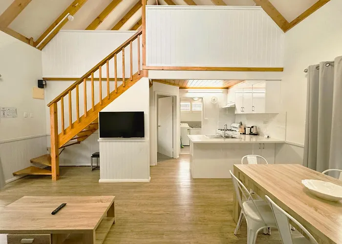 Bay Village Dunsborough