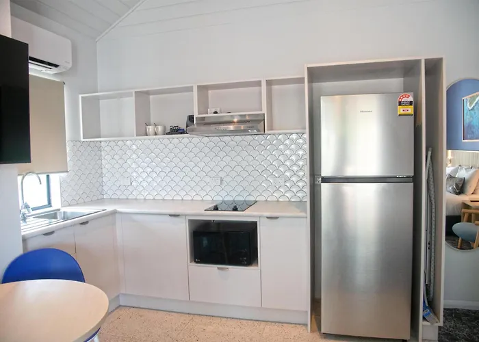 Nightelier Mission Beach