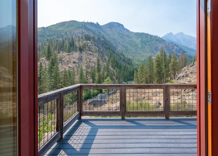 Sleeping Lady Mountain Resort & Spa Leavenworth