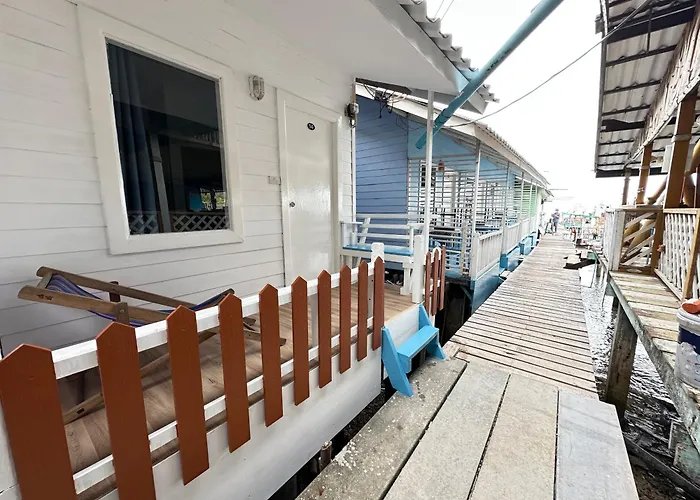 Koh Chang Baanrimtalay