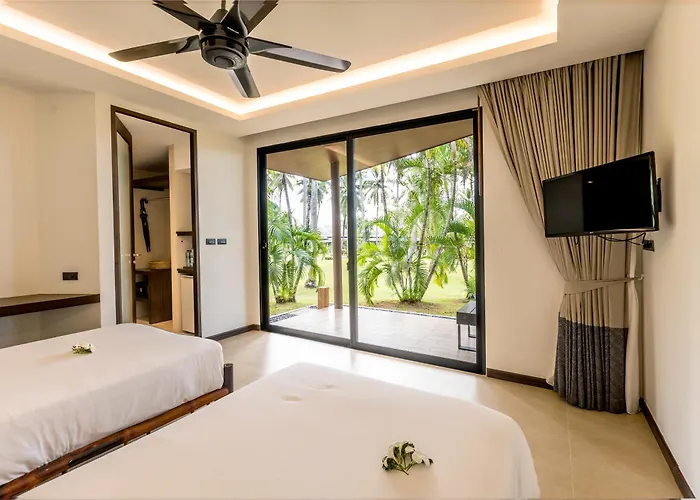 Phukhaolak Resort Khao Lak