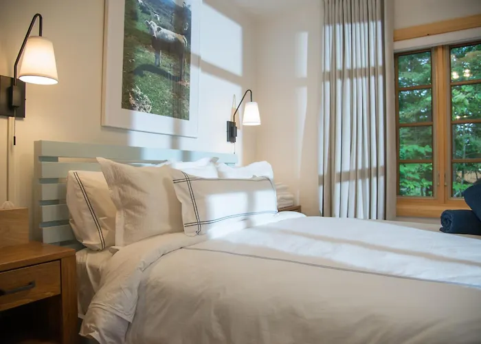 Haliburton Post House Hotel Minden