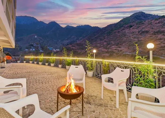 Palm Aryan Pause By The Stream Hotel Mussoorie