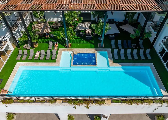 Life Bucerias Hotel
