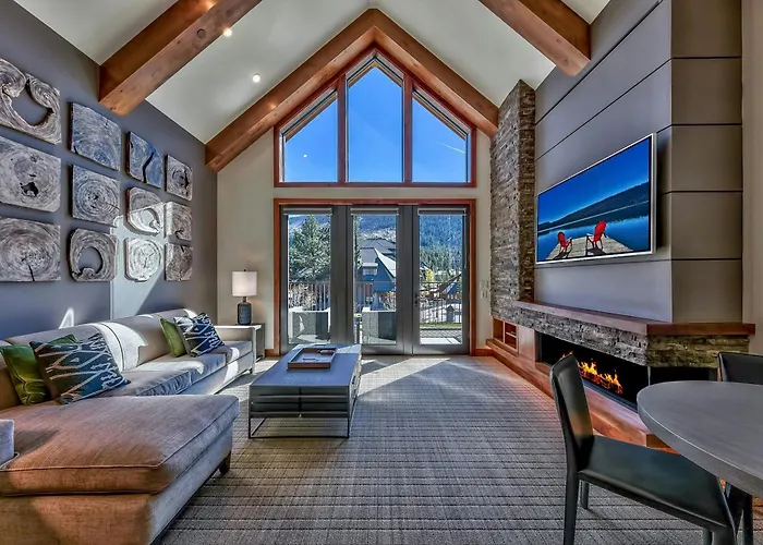 Zalanta, A Vail Resorts Property Stateline