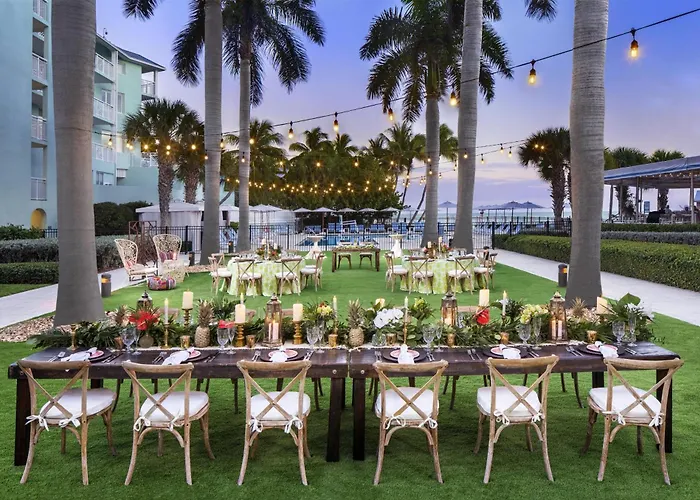 The Reach Key West, Curio Collection By Hilton Hotell