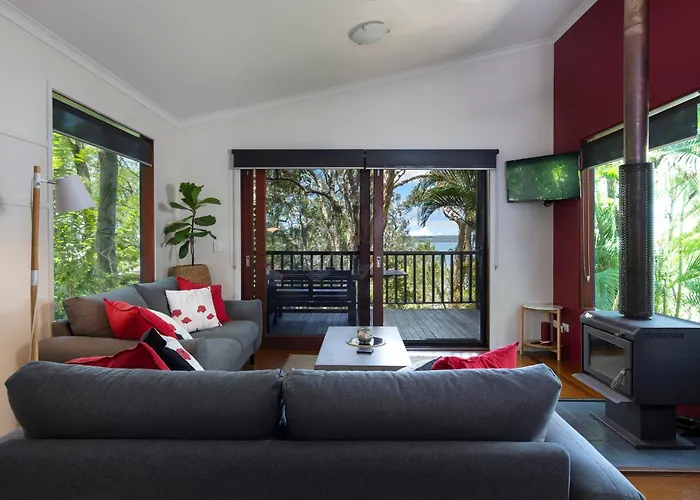 Eumarella Shores Noosa Lake Retreat Noosaville